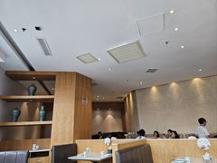 -峨嵋小镇·川菜(勒泰中心店)