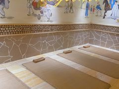 -碧中海汤泉汗蒸酒店