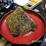 中午直接到芮欧觅食。一眼就看中这家新加坡餐厅