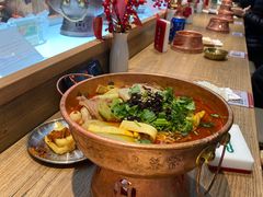 -成都你六姐·牛肉冒菜(上海环宇荟店)
