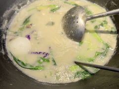 -陈大锅·岳阳鱼馆·地道岳阳菜(美食街店)