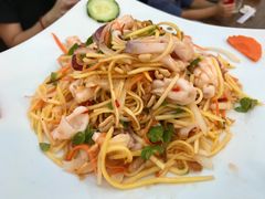 -Draft Beer Restaurant & Bar