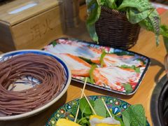 -洱火云南酸菜牛肉火锅(石景山当代商城店)