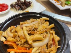 杂菇煲-粤北餐馆
