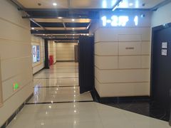 -鸿通城购物中心