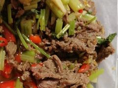 -老湖南民间菜·牛肉十八炒(花都店)