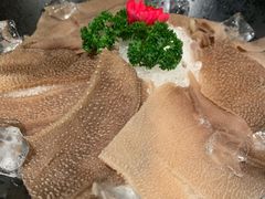 爽脆黑毛肚-煲宫猪肚鸡(晶品店)