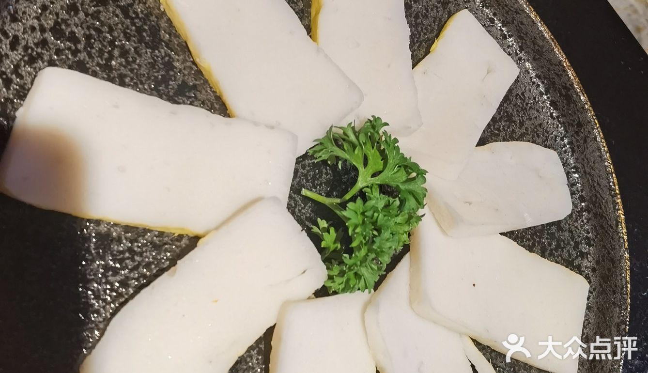 二楼火锅 位置在花园道二楼～这家餐厅比较安静