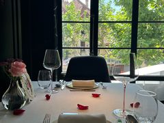 -弦月窗LUNETTE BY AMANDA(复兴路店)