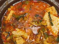 -川流不息·地道川菜·小龙虾(松东路店)