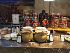 -广州万富希尔顿酒店-感趣自助餐厅·生蚝海鲜刺身