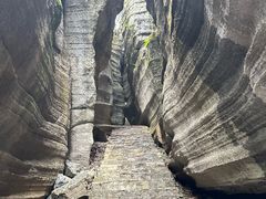 -梭布垭石林景区