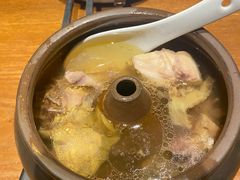 -云海肴·汽锅鸡·云南代表菜(天山百盛优客店)