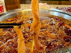 -九尺赵老四鲜鹅肠火锅