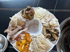 -野菌皇海景野生菌火锅(滨海大道店)