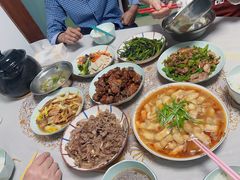 -天鹅到家·保姆月嫂育儿嫂(龙华店)