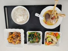 -悦芽照护月嫂+育儿嫂(杭州店)