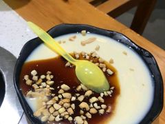 -牛华八婆麻辣烫(龙湖U城店)