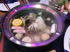 -Mk 泰式自助火锅