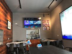 -虾易落味(杭州黄龙万科中心店)