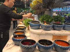-金滏山·烤肉海鲜火锅自助(襄阳万达店)