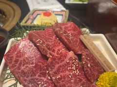 -山川小町·极番烧肉(新地假日广场店)