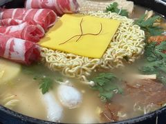 -WOW LUCKY创意韩料(龙阳广场店)