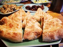 烤馕-后院犇牛主题餐厅(云岗店)