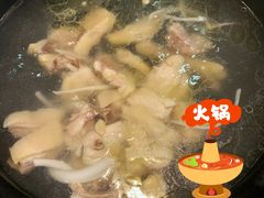 -东椰·海南椰子鸡火锅(朝阳门店)