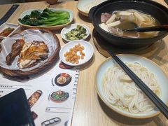 -俏凤凰(美林M·LIVE天地东座店)