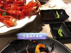 -沪小胖小龙虾(淮海中路旗舰店)