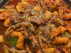 -徐记小怪兽肉蟹煲(中央大街店)