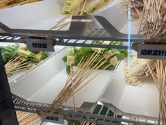 -牛小嫩串串火锅(老国贸总店)