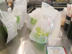 -桂桂茶(大宁国际广场店)
