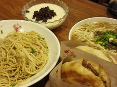 -宽窄巷子成都小吃(建文店)