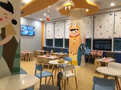 -戊辰亲子游泳俱乐部