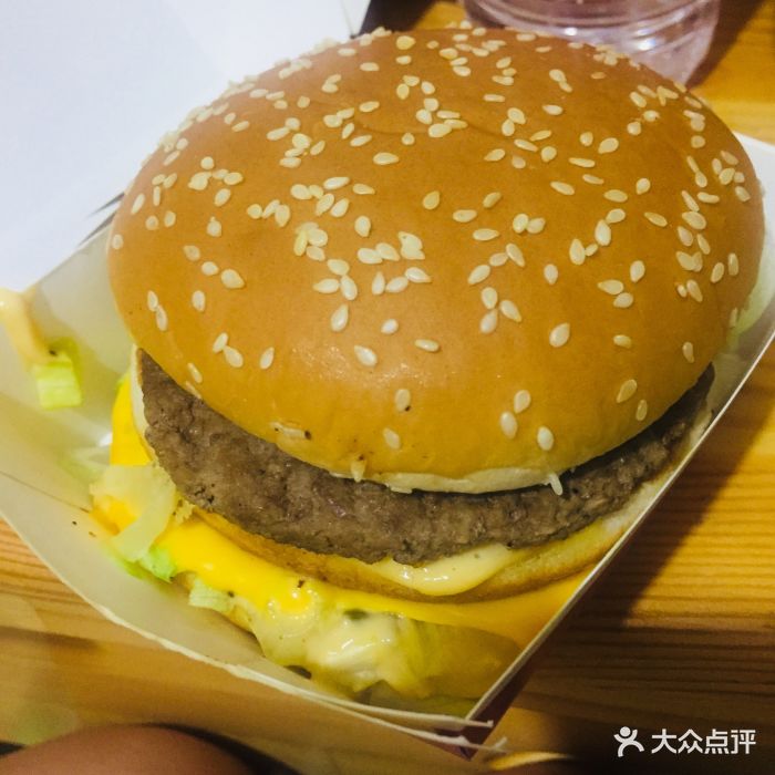 麦当劳(城西银泰店)巨无霸图片 - 第3张