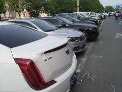 -家和家美家具城-停车场