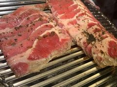 烤黑椒牛五花-辛氏火炉·韩式古法烤肉(松北店)