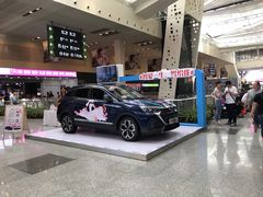 -东浩兰生上海世博展览馆