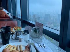 -上海龙之梦万丽酒店