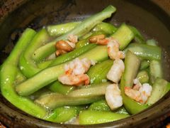 湖虾仁玉带丝瓜-南京大牌档(新街口德基广场店)