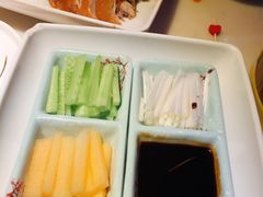 -韵秋荷(宝山龙湖天街店)