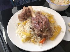 -特丰抓饭(莱茵庄园店)