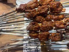 -街角等你.大连海鲜烧烤.经典铁板海鲜串(西安路店)