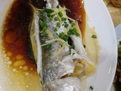 -源海渔村·现捞海鲜(大角湾店)
