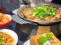 -辣尚瘾·烤鱼·新川菜(牡丹园直营店)