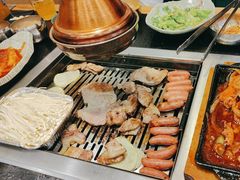 -臻牛烤肉