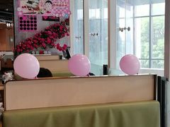 -海底捞火锅(新松江路生日主题店)