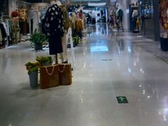 -天虹购物中心(石路店)